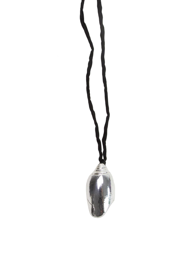 Calling Venus Necklace
